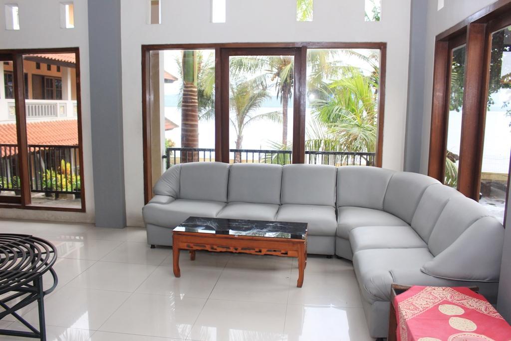 Baru Dua Beach Hotel Banyuwangi  Luaran gambar